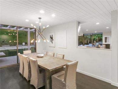 Malibu Luxury Rental Sleeps 12 Guests.